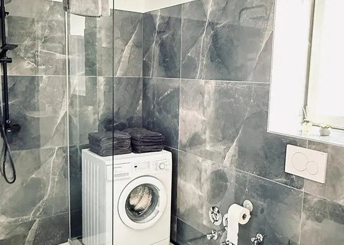 Fritz アパート *